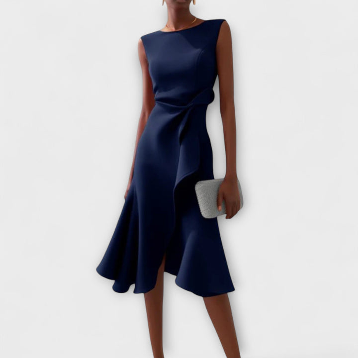 Draperet asymmetrisk midi kjole med elegant snit, ideel festkjole til kvinder, tidløs stil.