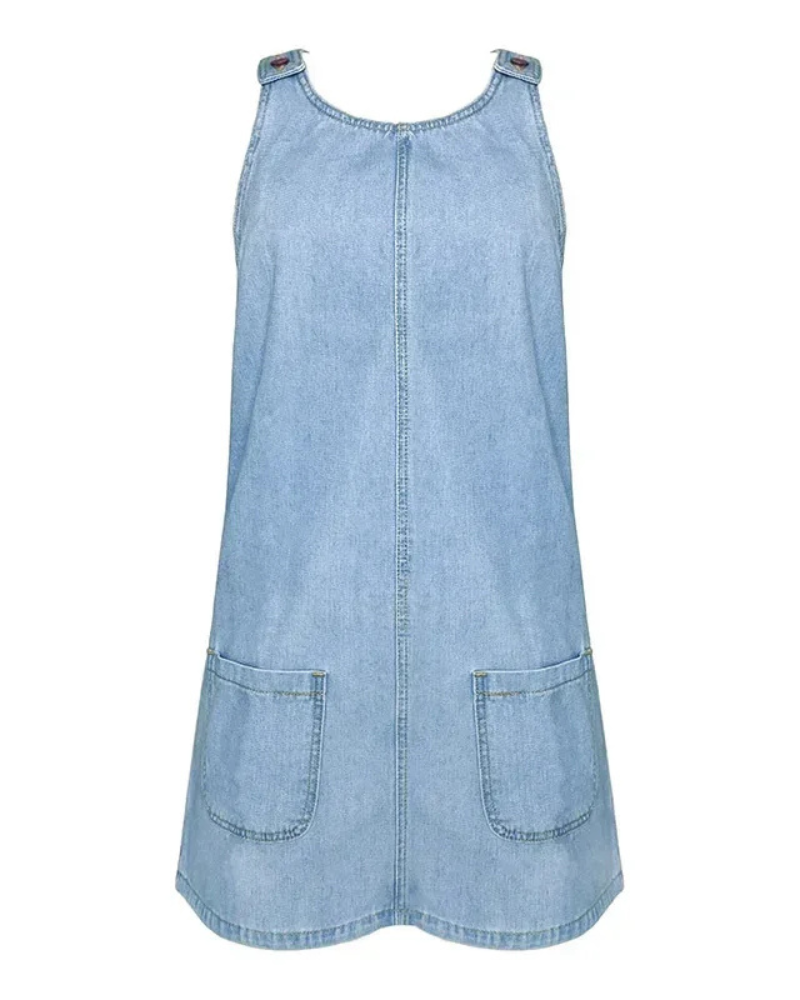 Stilfuld og flatterende dame sommerkjole i blå nuance, ideel til en afslappet men elegant stil.