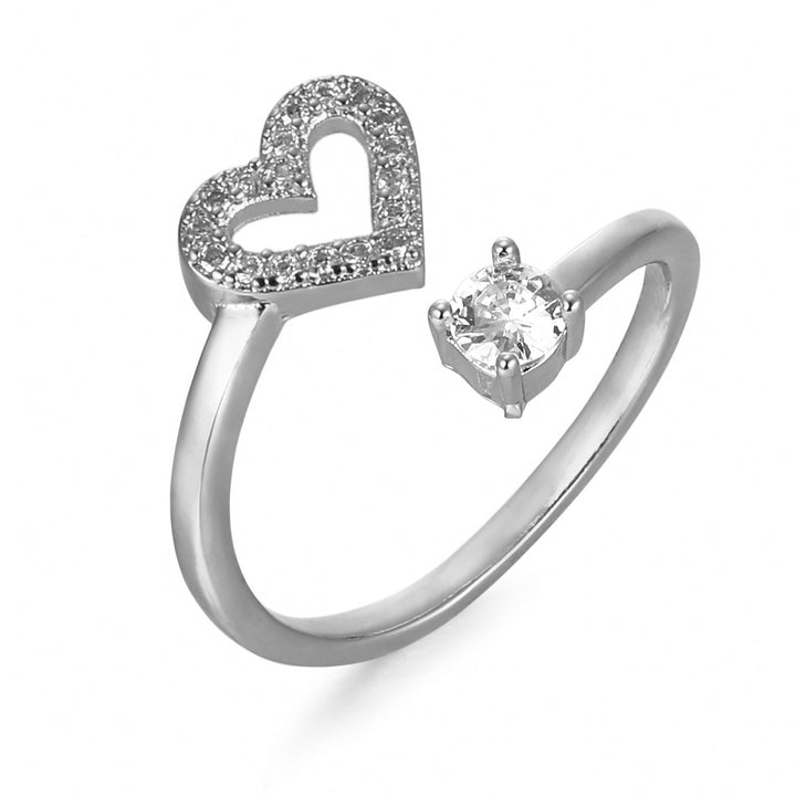 Forgyldt bogstavring med initial 'U'. Smuk justerbar ring, udtrykker din personlighed.
