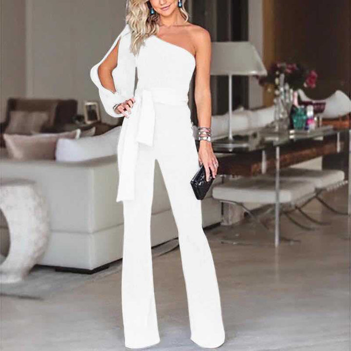Tidløs dame jumpsuit, et must-have til både fest og et stilfuldt hverdagslook.