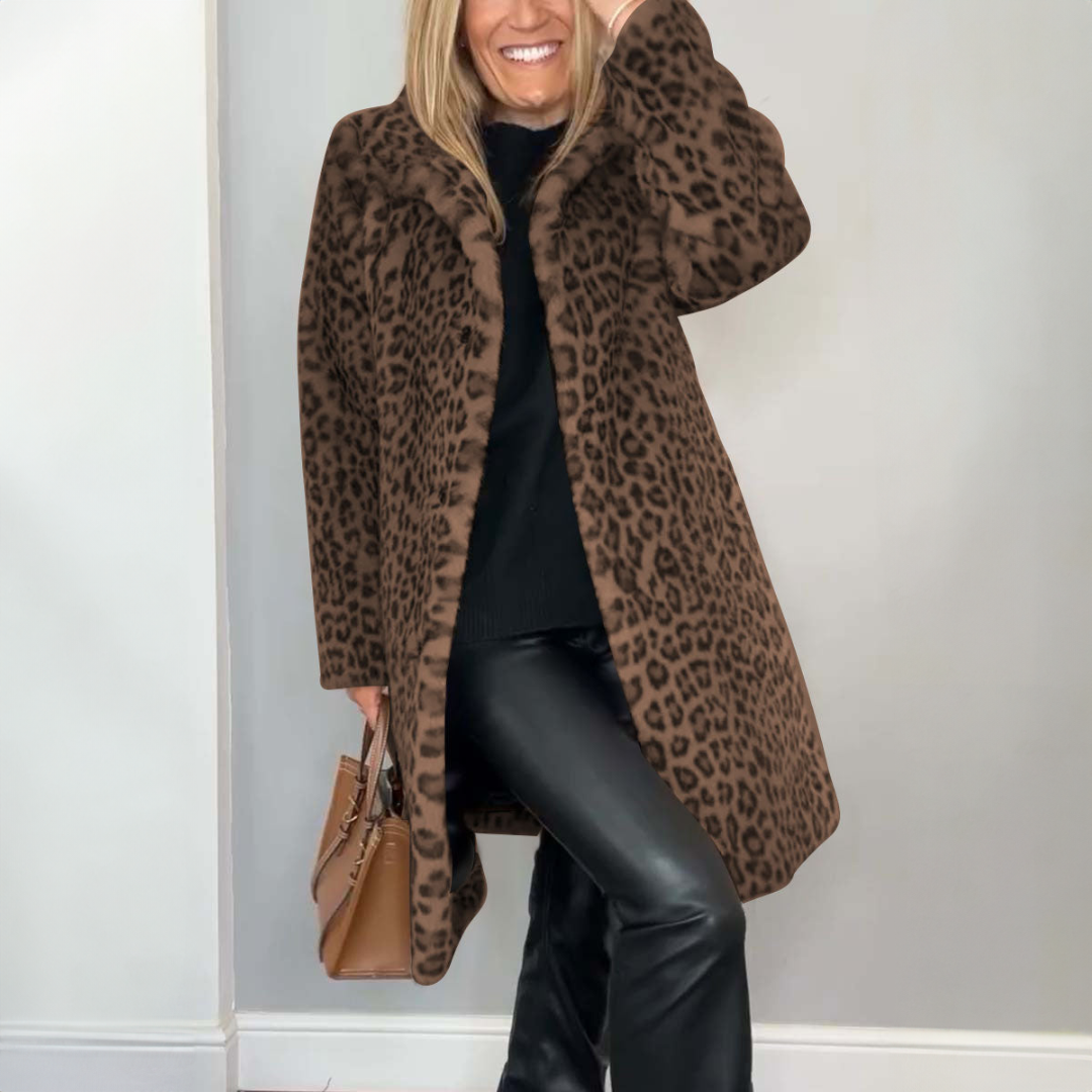 Dame leopard vinterfrakke i fuld længde, elegant og varmt overtøj til den modebevidste kvinde.