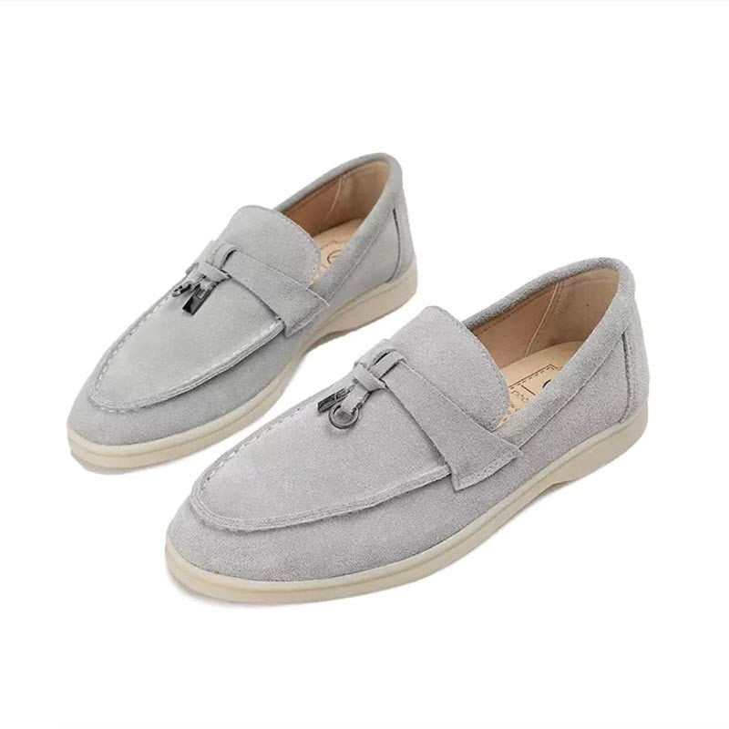 Flade dame loafers med spids tå for komfortabel stil; ideelle hverdagssko.
