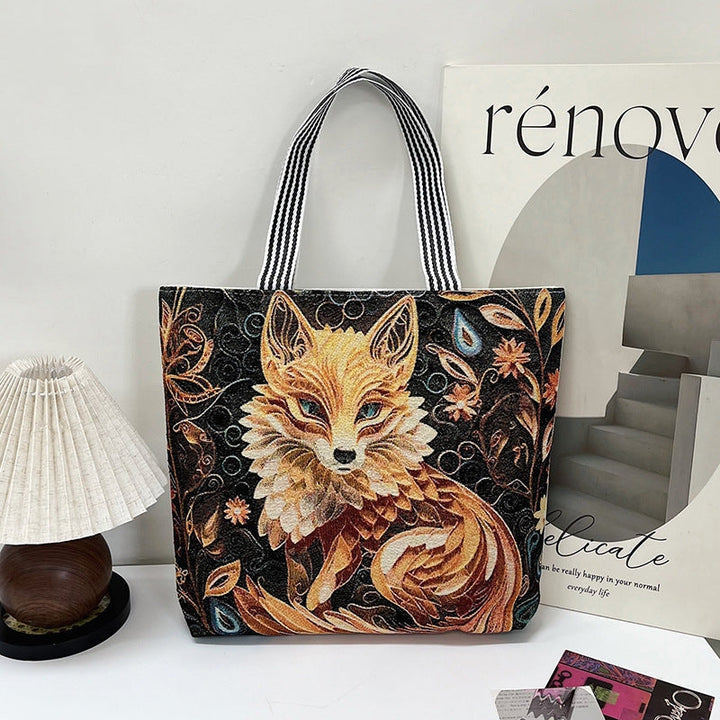 Alsidig dame tote taske med broderi. Perfekt som indkøbstaske, håndtaske eller rummelig hverdagstaske.