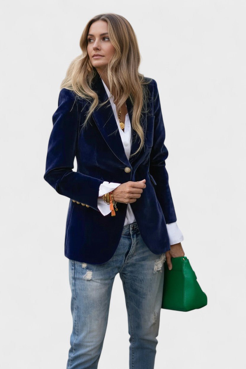 Grøn elegant kvindeblazer, alsidig til både kontor og aftenens festligheder, moden og chic.