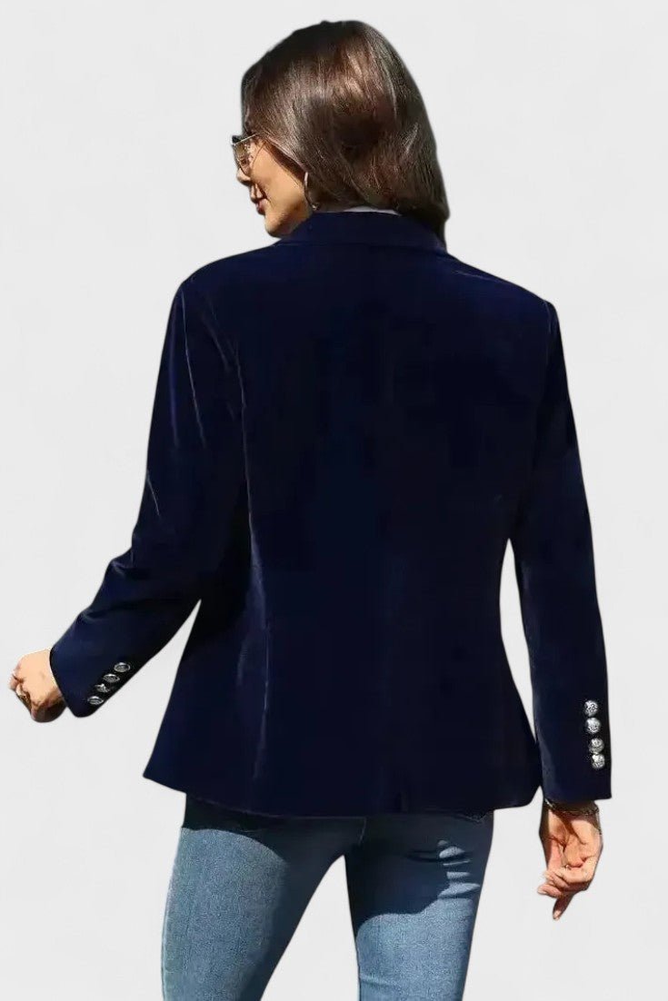 Tidsløs elegant blazer til kvinder, skabt til både formelle og afslappede lejligheder, dameblazer.
