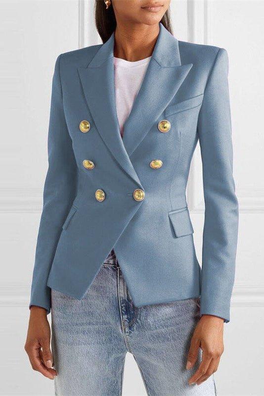 Klassisk flerfarvet dameblazer med markante gyldne knapper. Elegant design, skarp silhuet for kvinder.