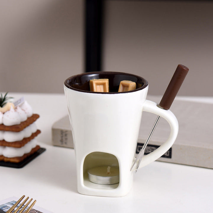 Alsidig fonduekop til chokolade og ost – uundværlig til hyggelige aftener og desserter.