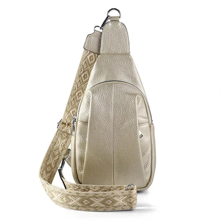 Geometrisk design læder crossbody taske, et must-have til moderne kvinder.