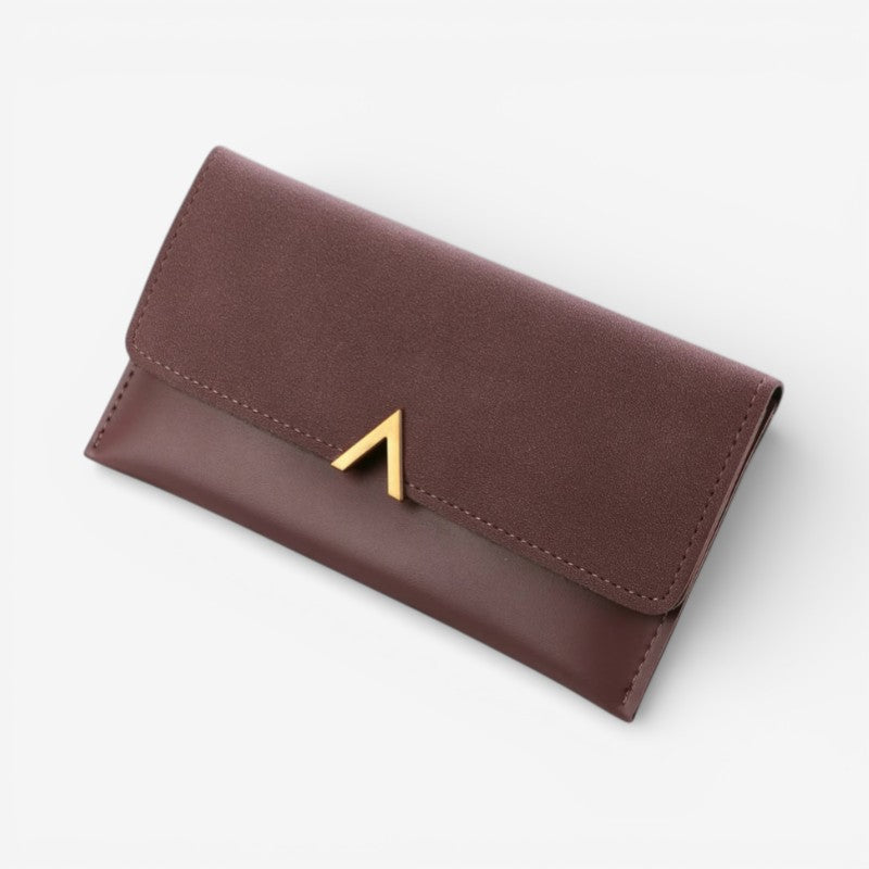 Modebevidst hverdagstaske, der nemt matcher ethvert outfit for et chic look.