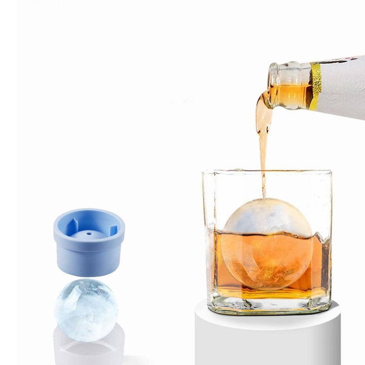 Elegant iskugleform i hvid, perfekt til at opgradere din drink med store iskugler.