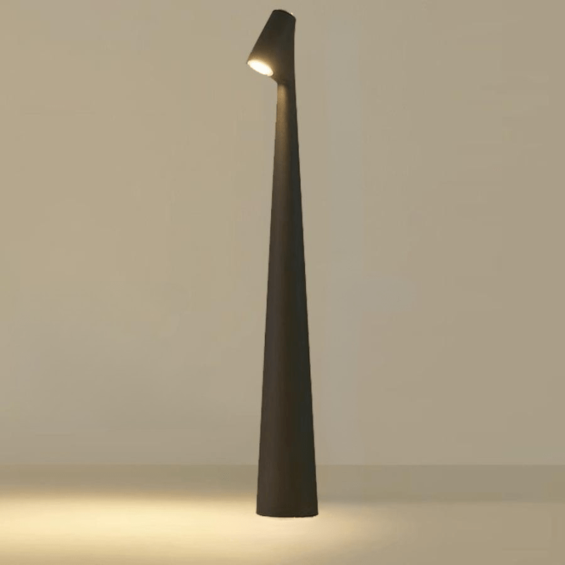 Moderne trådløs LED bordlampe, dæmpbar for optimal stemning og lang batteritid.