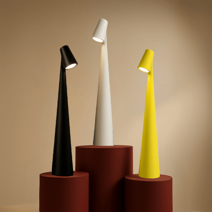 Fleksibel trådløs belysning: Elegant bordlampe med LED og lang batterilevetid.