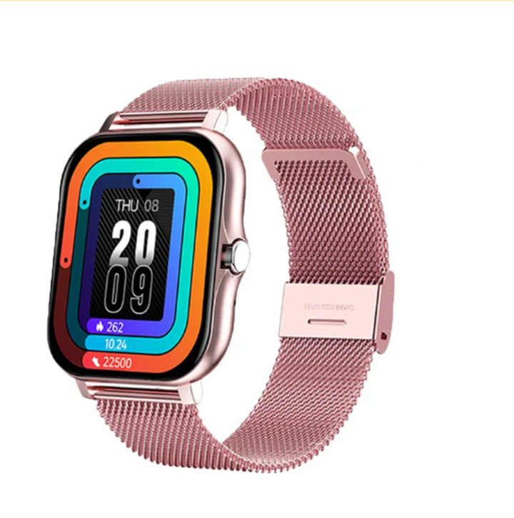 Nærbillede af kvinders smartwatch, viser pulsmåling og skærm med fitnessdata for aktiv livsstil.