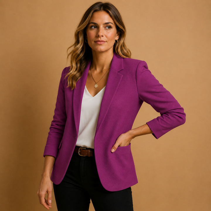 Businessblazer til kvinder. Elegant og formel damejakke, perfekt til kontoret. Klassisk og smart.