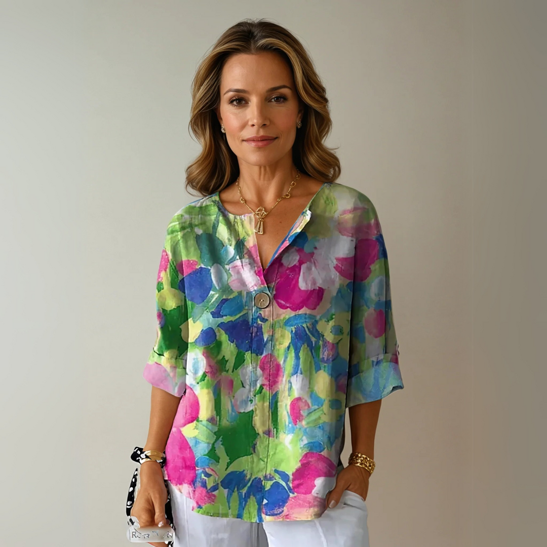 Alsidig Bymayberry kvindebluse med elegant blomsterprint, perfekt til enhver lejlighed.