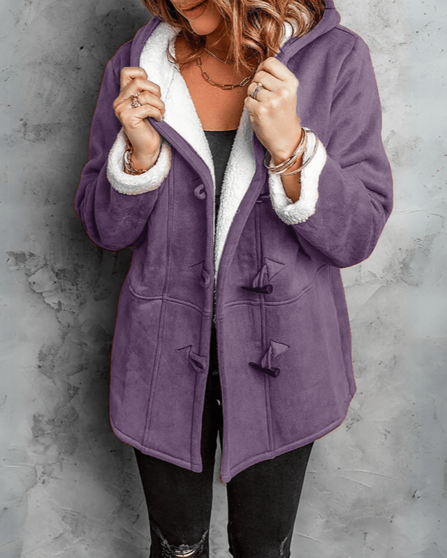 Moderne kvindejakke med elegant snit og vandafvisende egenskaber. Perfekt tidløs fashion.