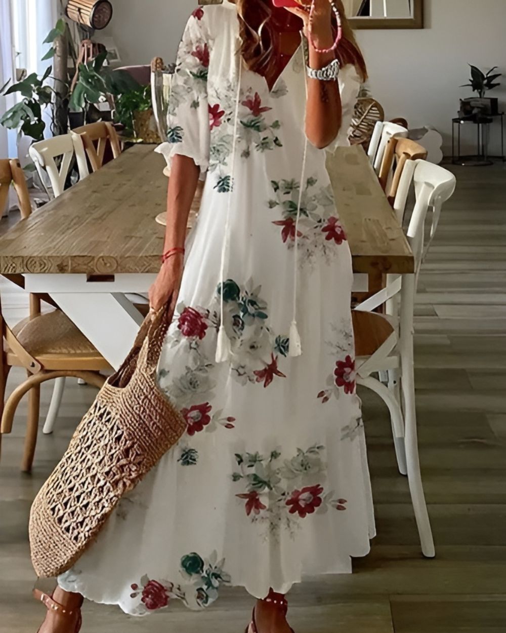 Mønstret og farverig boho sommerkjole til kvinder, en elegant dækkjole med afslappet pasform.