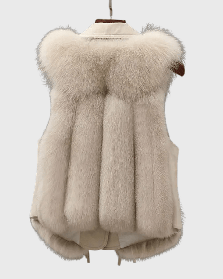 Chokoladefarvet kvinders vest i premium læder. Moderne og tidløs mode til ethvert outfit.