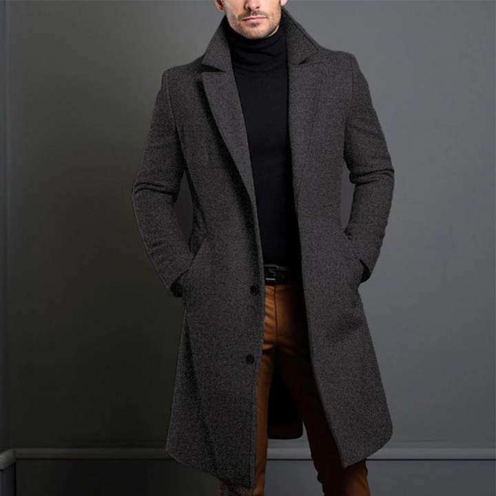 Klassisk lang vinterfrakke til mænd i elegant design. Ideel som business- og casual overtøj til herrer.