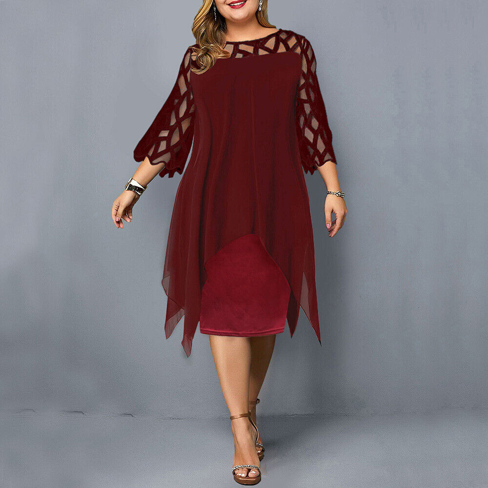 Flatterende plus size festkjole i elegant design. Lang damekjole med komfort og stil.