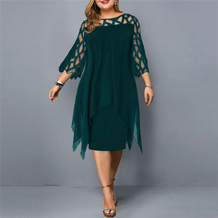 Elegant og komfortabel plus size damekjole. Stilfuld maxikjole, perfekt til fest og hverdag.