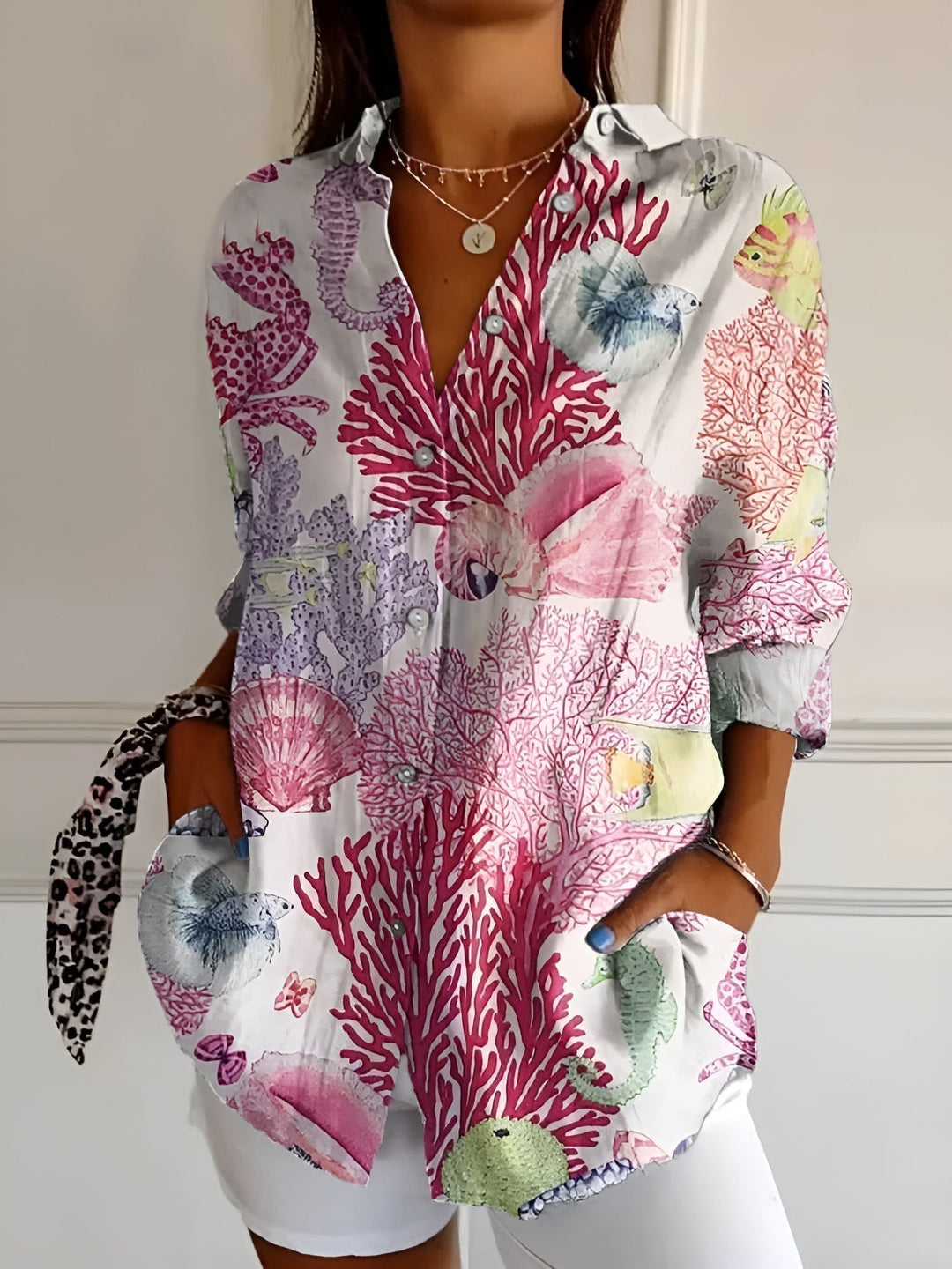 Chic printet bluse til kvinder i stor størrelse. Elegant design og behagelig pasform.