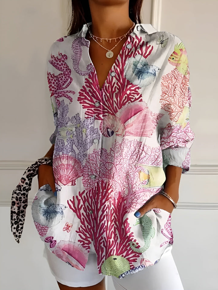 Chic printet bluse til kvinder i stor størrelse. Elegant design og behagelig pasform.
