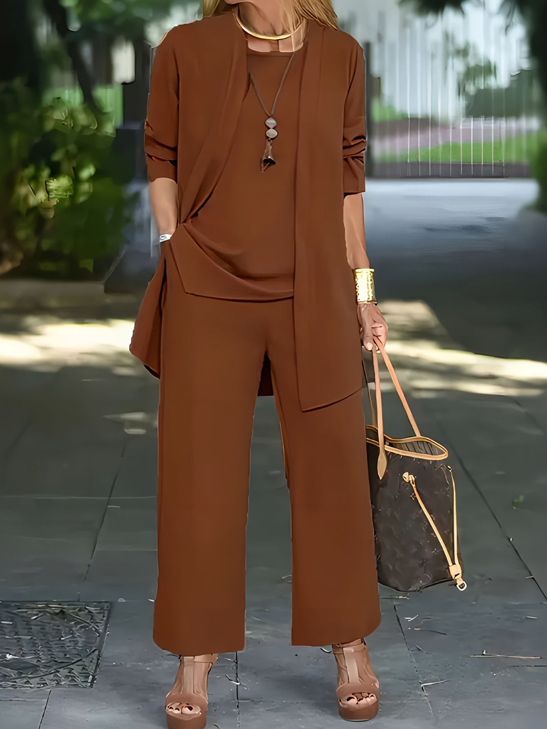 Kvinders Sofia sæt med lang cardigan, løs top og vidde bukser til elegant hverdagsbrug