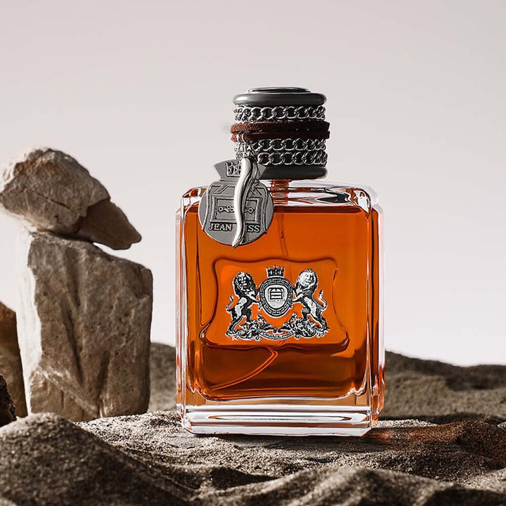 Fine tåger af BoldScent feromonparfume. Langvarig, sensuel duft til mænd.