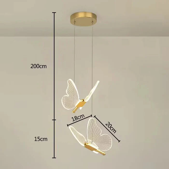 Unik SparkFly LED loftlampe med elegant design og varm belysning, forbedrer dit moderne interiør.
