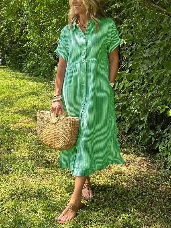 Klassisk stribet dameskjortebluse med elegante striber. Langærmet, afslappet model til sommer.