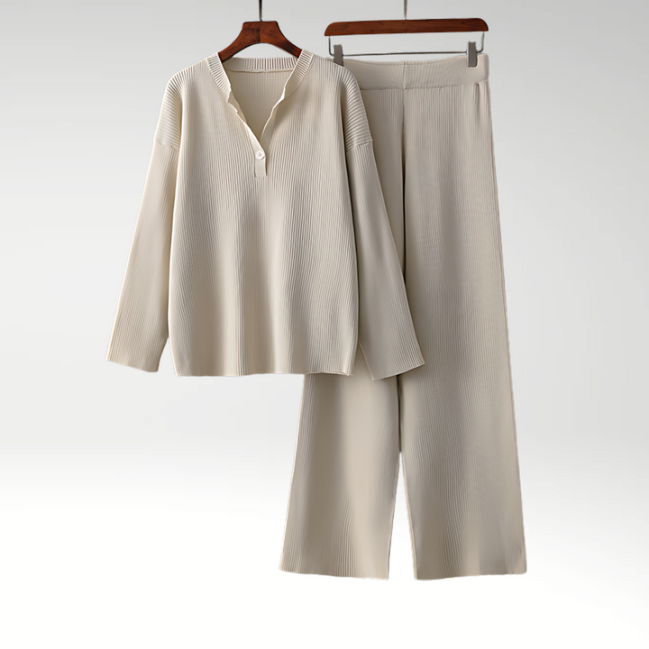 Elegant tekstureret damesæt, todelt sæt, perfekt til afslappet hverdag eller stilfuld lounge wear.