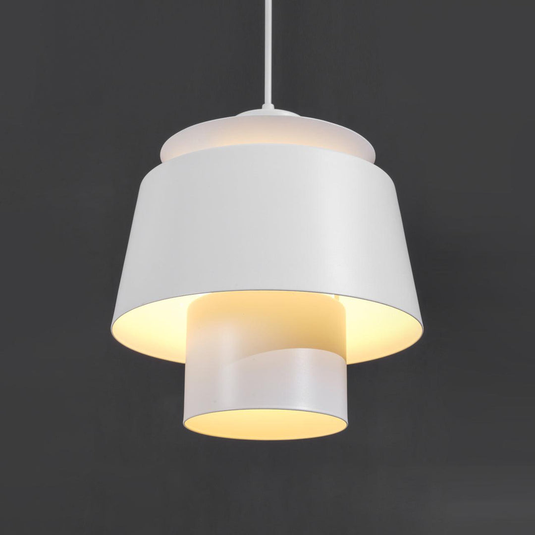 TERJE pendellampe til det moderne kontor. Stilfuld metal lampe for optimal belysning.