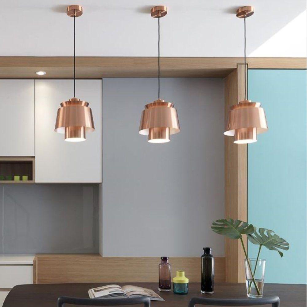 Elegant TERJE loftslampe. Perfekt til moderne køkkenbelysning. Metal lampe med stil.