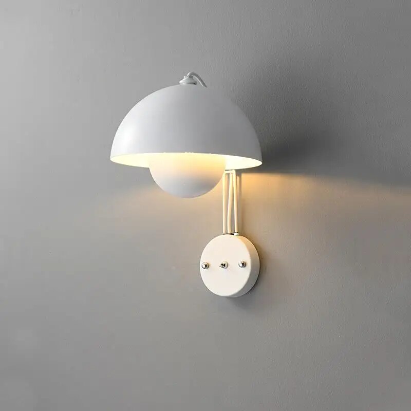 Nordisk-inspireret væglampe; en elegant LED-løsning til hjemmet.