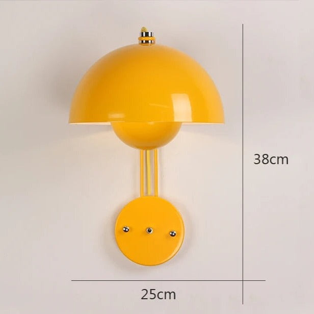 Design væglampe med LED for en moderne og energivenlig belysning.