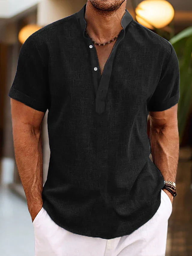 Mænds klassiske V-hals poloshirt. Åndbar T-shirt for optimal komfort, stilfuld til alle lejligheder.