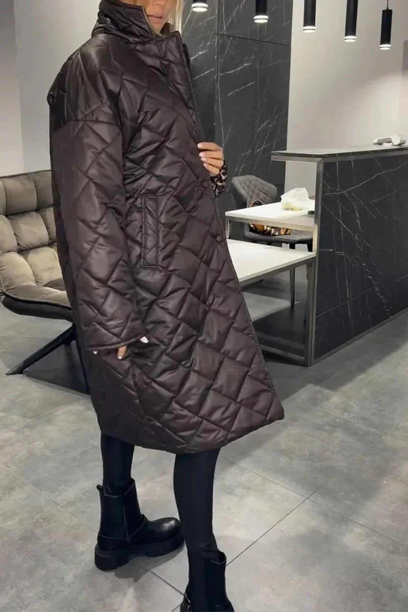 Alsidig damejakke med leopardprint. Vendbar design gør den perfekt som både hverdags- og festjakke.
