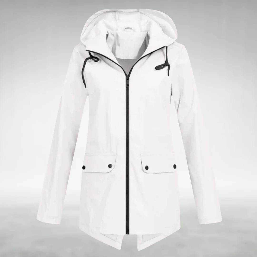 Funktionel outdoor softshell damejakke, vindtæt og vandafvisende, perfekt til aktive kvinder.