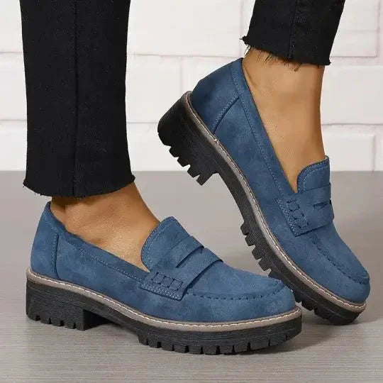 Stilfulde dame loafers for nem slip-on komfort. Alsidige kvindesko til hverdagsbrug, der kombinerer elegance og praktisk design.