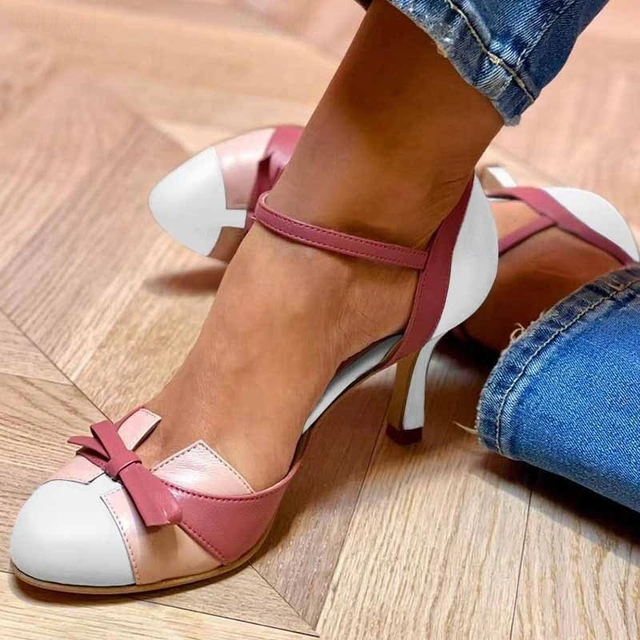 Komfortable og stilfulde hælsandaler til kvinder. Perfekte elegante sko til hverdagsglamour og festlige anledninger.