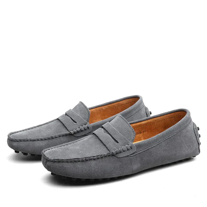 Komfortable sorte herre loafers med blød sål. Ideelle som hverdagssko eller formelle sko.