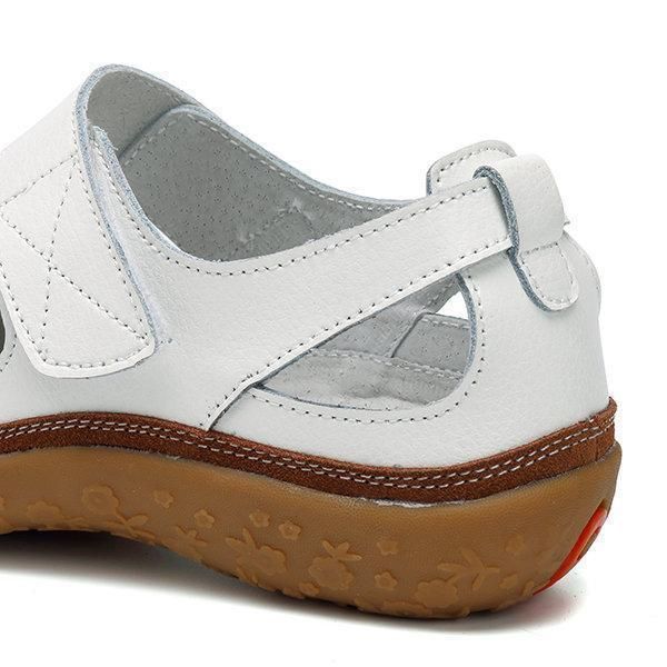 "Elegante ortopædiske sandaler i beige med komfortable indlægssåler, forbedrer kropsholdning og passer til hverdag og fest."