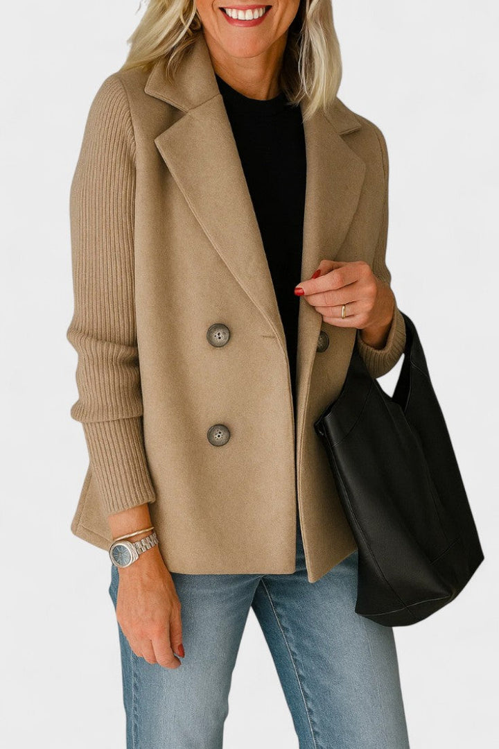 Komfortabel Elena dameblazer, alsidig jakke til kvinder, der søger mode og afslappet stil.
