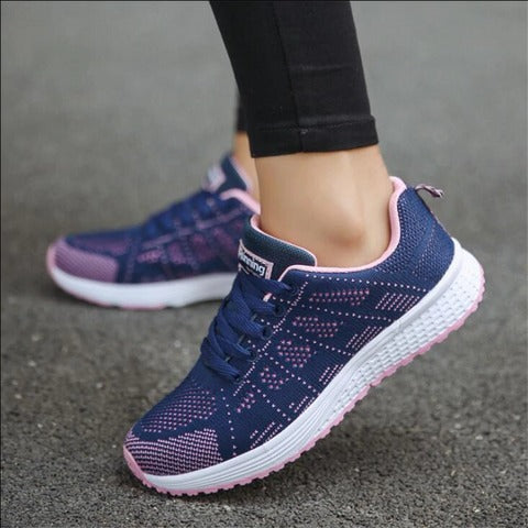 Emmy komfortsko til kvinder. Ortopædiske sneakers for smertefri aktiviteter, fra hverdag til træning.