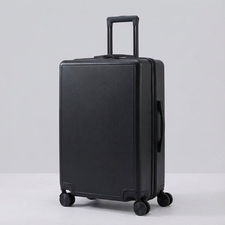 Rummelig letvægts trolley, designet som kabinekuffert. Gør din rejse nem og komfortabel.