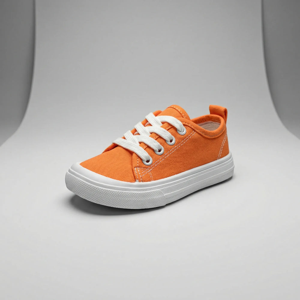 Børnesneakers med fleksibel skridsikker sål, ideel til drenge og piger for komfort og sunde fødder.