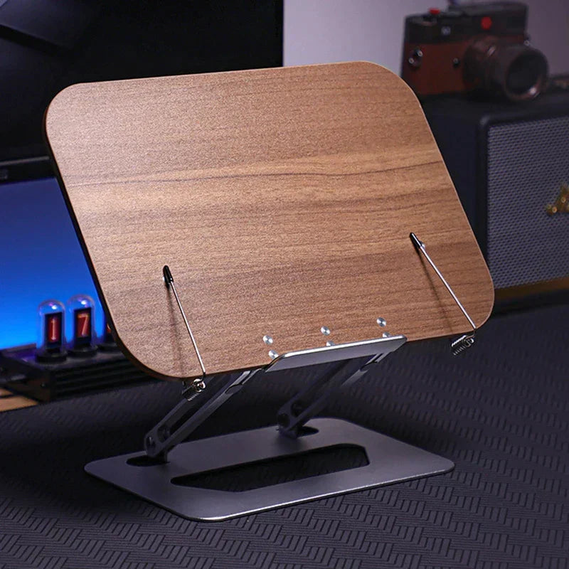 Ergonomisk laptop stand i aluminium, justerbar og bærbar. Ideel til studiebord og hjemmekontor.