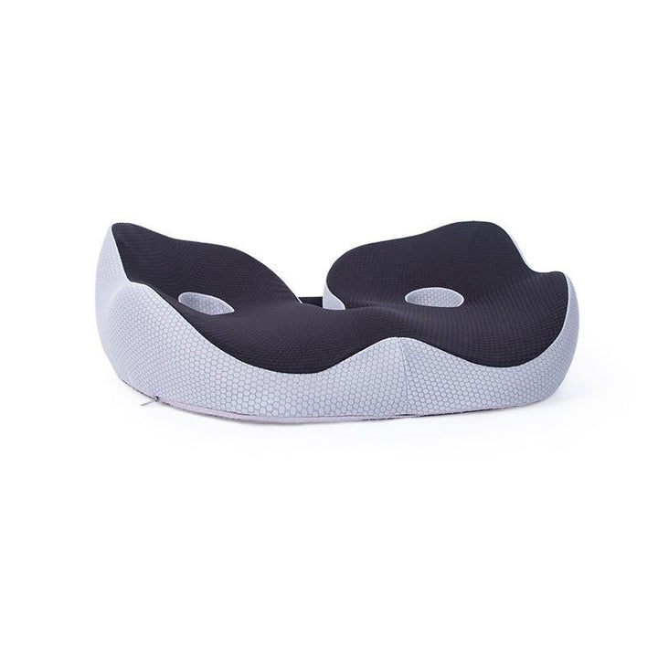 Siddepude for lindring af iskias & haleben smerter. Ergonomisk design til bedre holdning i kontorstol.