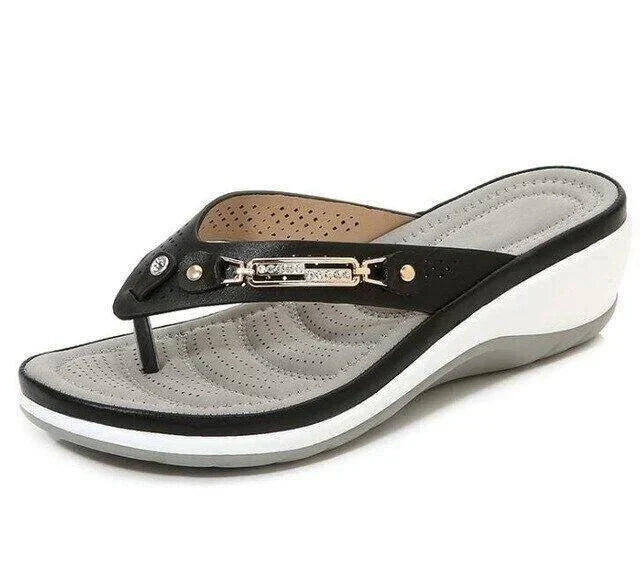 Ergonomiske kvinde flip-flops med blød polstring, komfortabelt design, ideelle til hverdagsbrug og sommeraktiviteter.